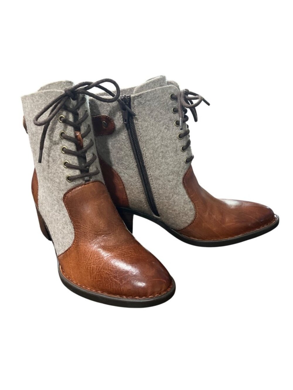 Born Womens Size 6 Ankle Boots Gray Wool & Brown Leather Lace-Up Victorian style